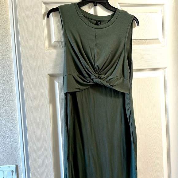 Ribbed Crossed Front Maternity Dress - Picture 2 of 4